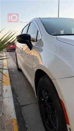 Chrysler Pacifica